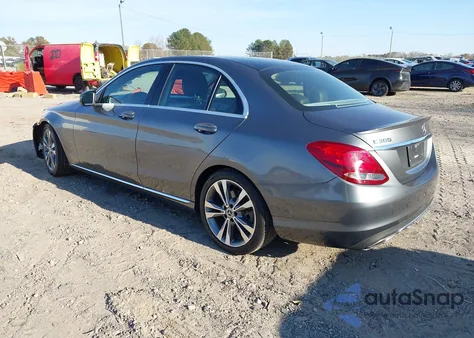 2018 Mercedes-Benz C 300 from USA, damaged, VIN 55SWF4JBXJU241405